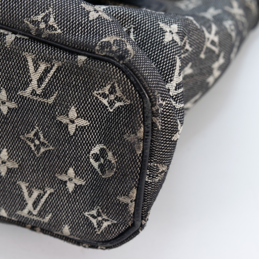 Louis Vuitton Lucille Mini - Picture 4 of 8